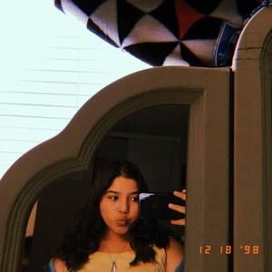 Meet your Posher, Victoria